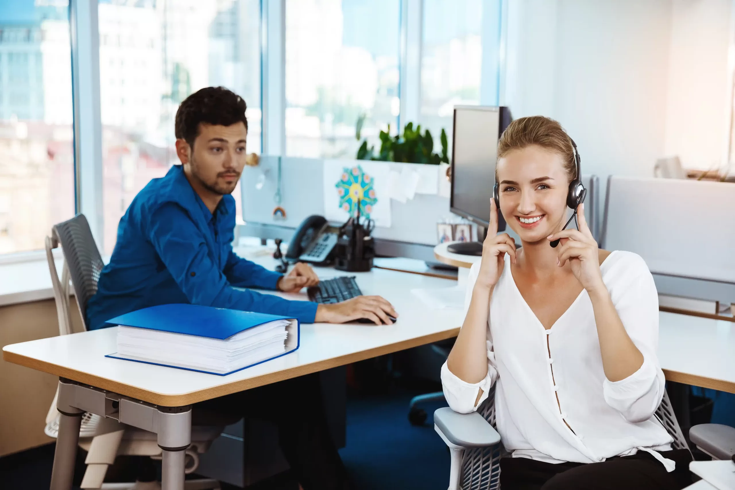 The Ultimate Guide To Choosing The Best VoIP Phone Systems For Small Business